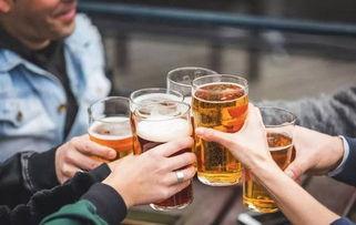 喝国产啤酒视频,畅饮瞬间,品味匠心独运 第3张 喝国产啤酒视频,畅饮瞬间,品味匠心独运 第3张